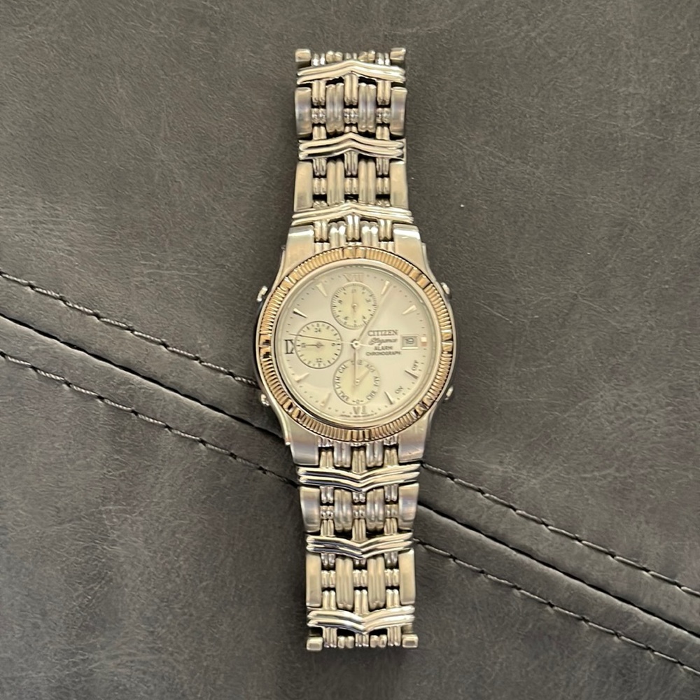 Citizen Elegance Signature Watch